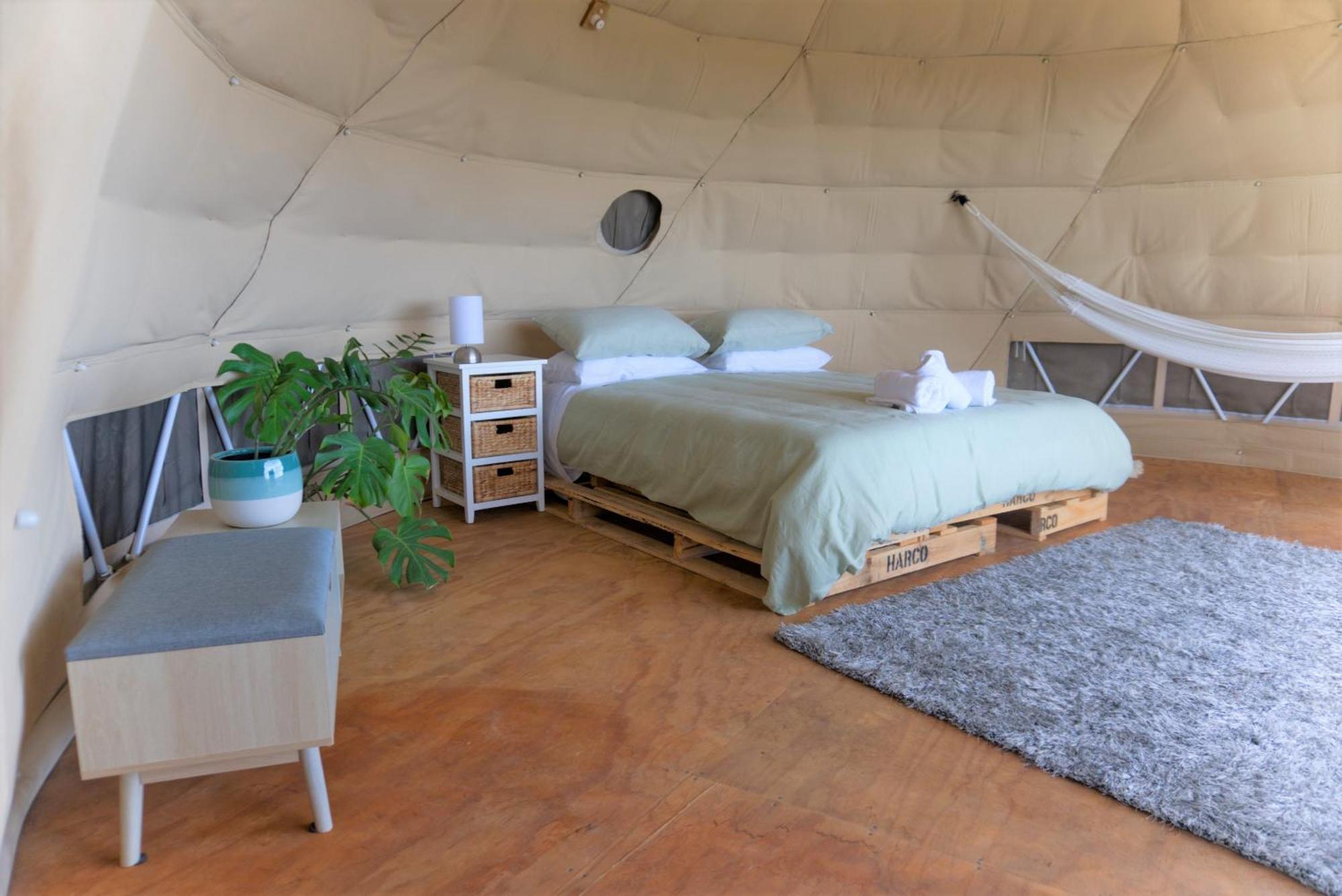 Hotel 1 Waipu Off-Grid Eco Seaview Geodesic Glamping Dome Esterno foto